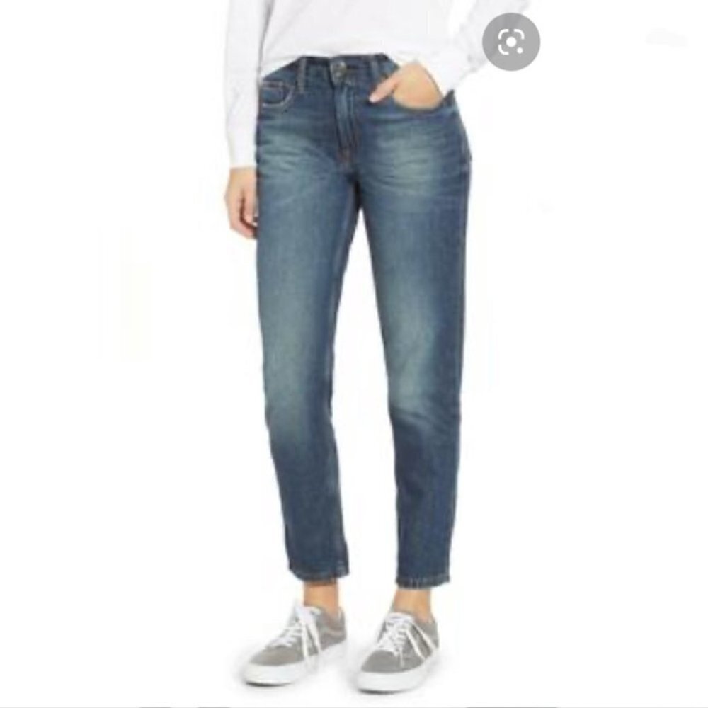 Tommy Hilfiger Boyfriend Mid Rise Bootcut Size 8
